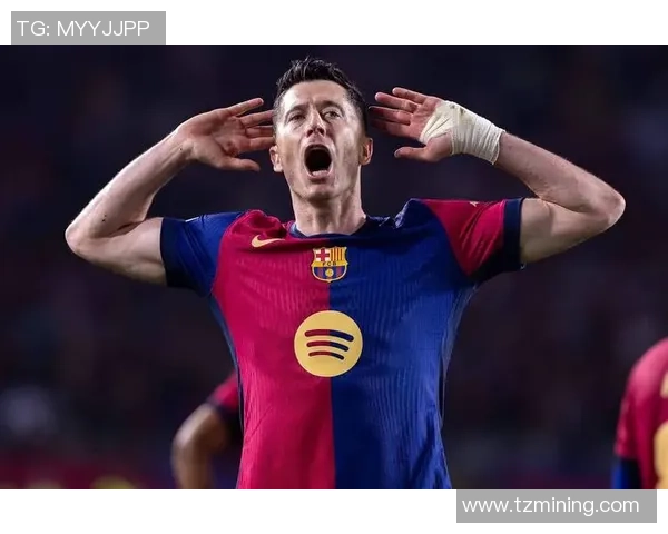 足球明星全名与英文缩写解析揭秘球场传奇背后的故事与成就 足球明星全名与英文缩写解析揭秘球场传奇背后的故事与成就