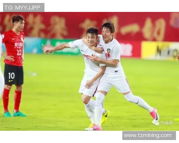 足球明星手势连招教学视频揭秘掌握技巧助你成为球场明星 足球明星手势连招教学视频揭秘掌握技巧助你成为球场明星