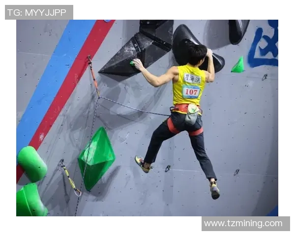 攀岩联赛特别报道：深圳飞盘队的成长故事